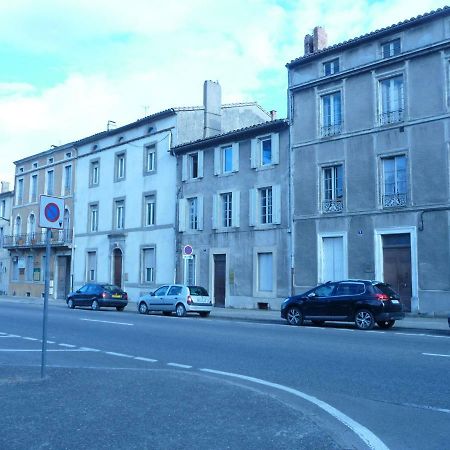 Appartement Au Coeur De Carcassonne Bagian luar foto