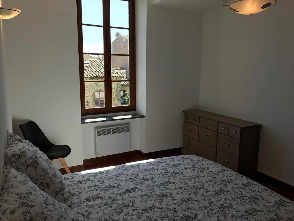Appartement Au Coeur De Carcassonne Bagian luar foto