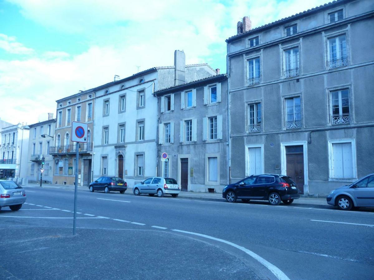 Appartement Au Coeur De Carcassonne Bagian luar foto