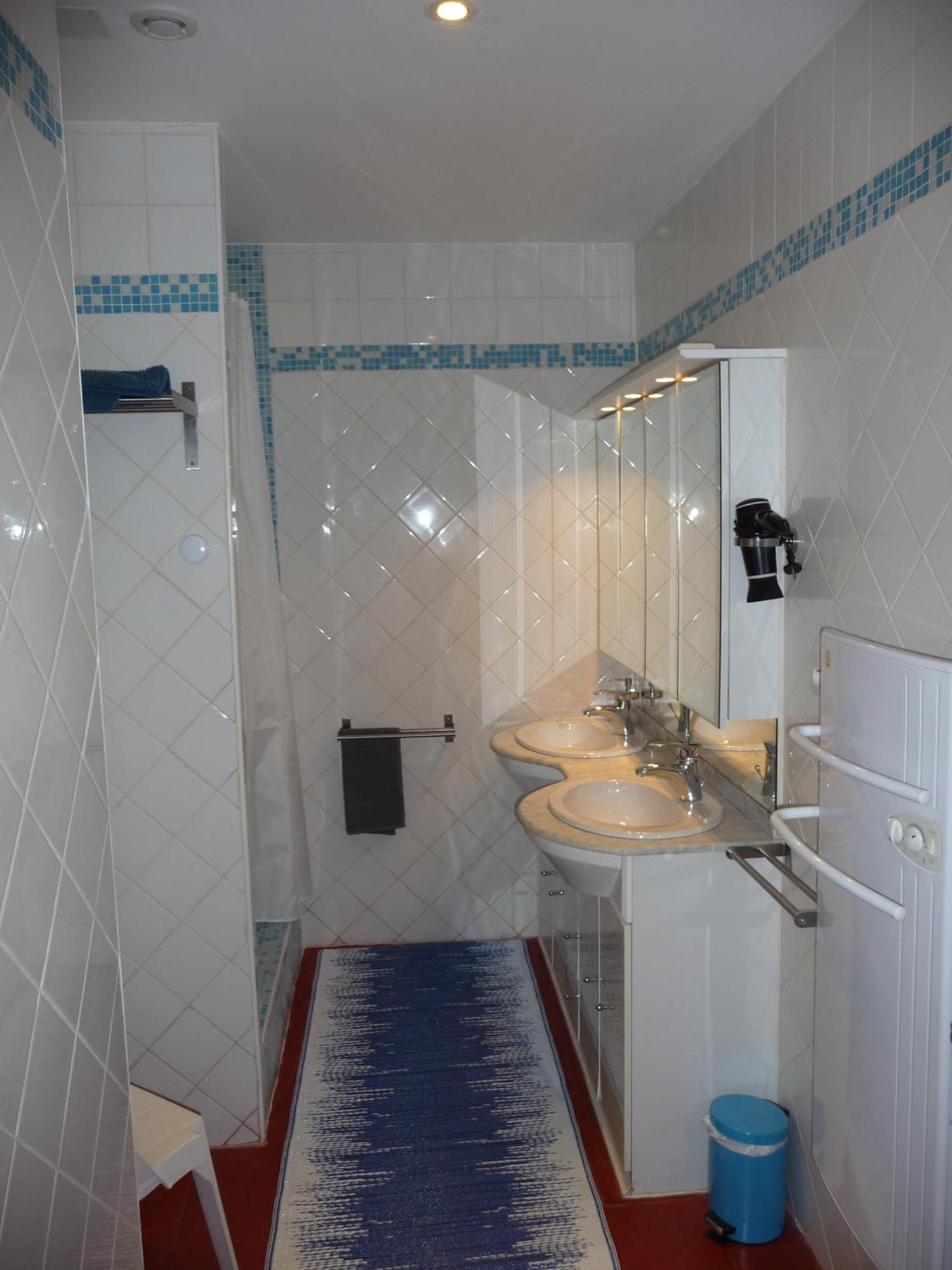 Appartement Au Coeur De Carcassonne Bagian luar foto